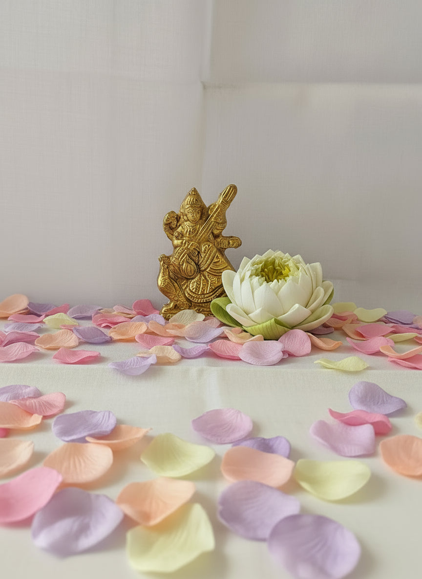 Maa Saraswati Small Murti 6cm
