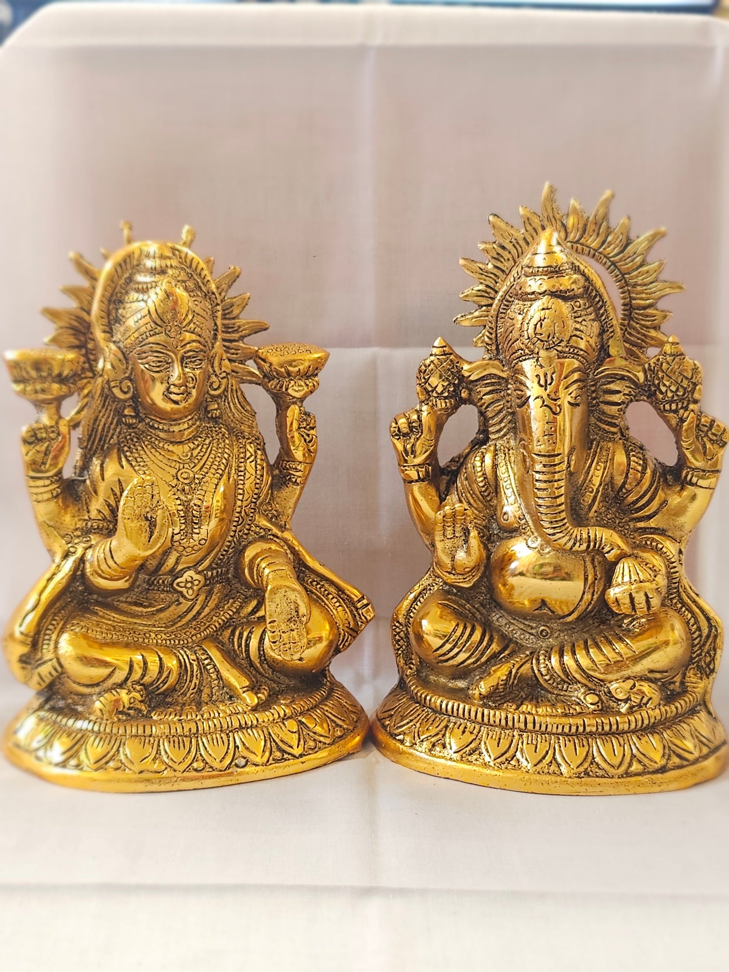 Lakshmi Ji and Lord Ganesha Murti 20cm